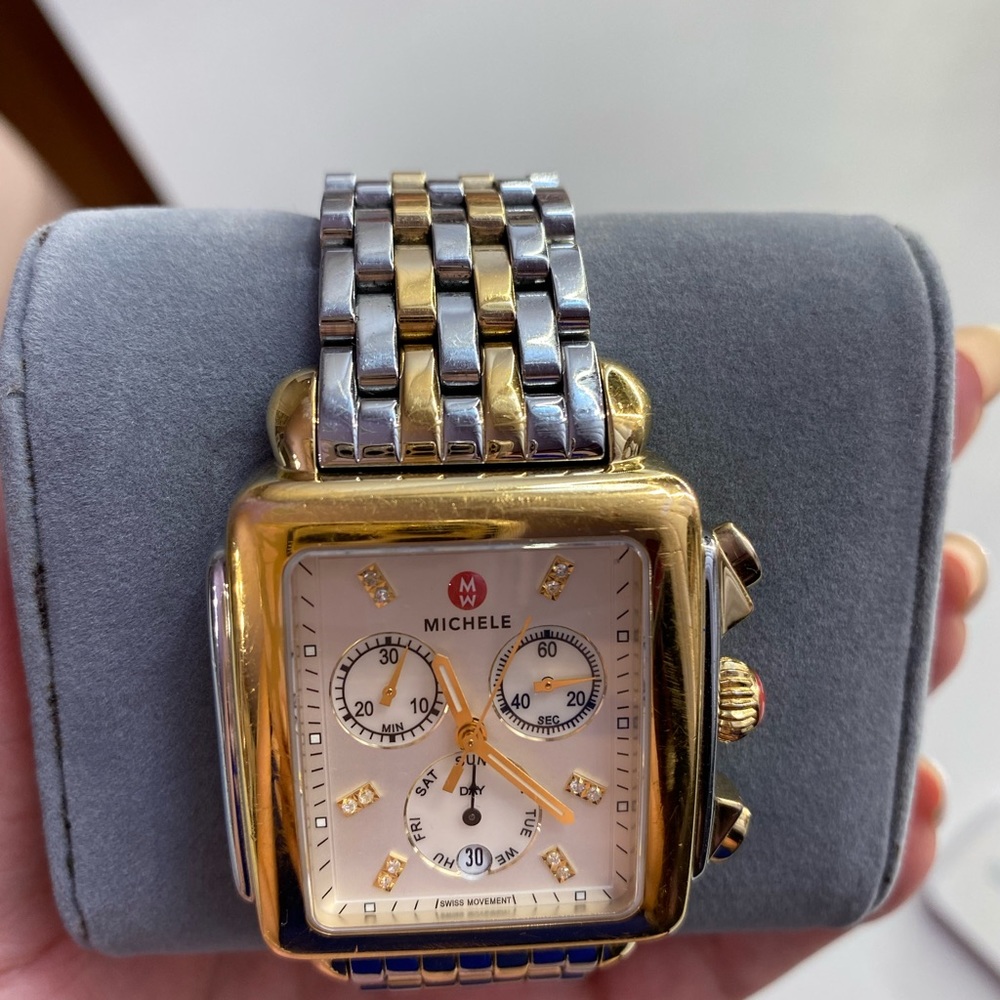 ❌❌SOLD❌❌MICHELE WATCH - Picture 5 of 6
